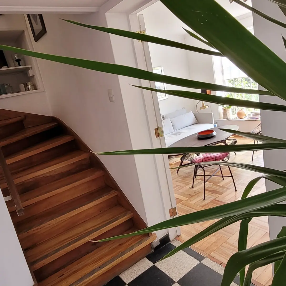https://images.propercial.com/properties/82105/21691faf-babb-58a1-8014-5081ffa908d5.webp