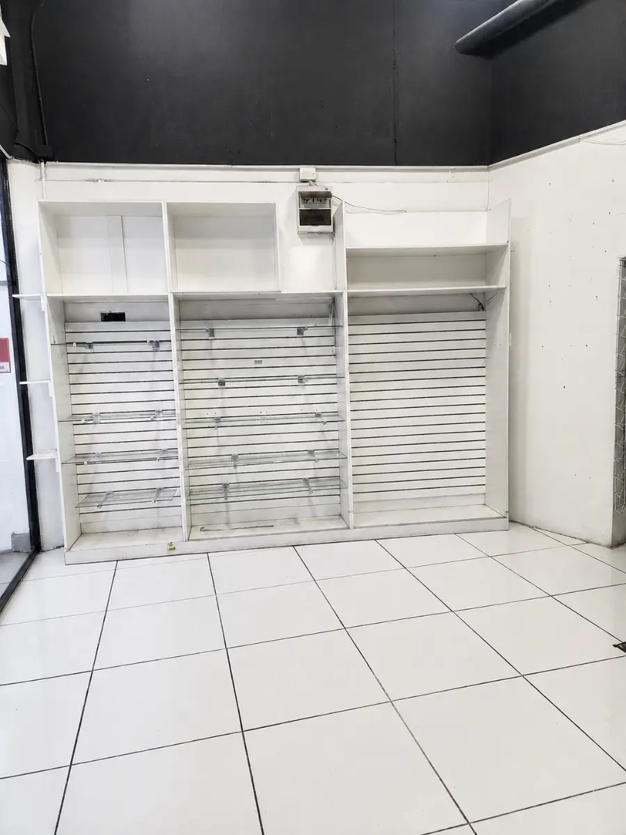 https://images.propercial.com/properties/82138/1c3dfbbf-53b3-52ab-87bd-f24c7f917cb5.webp
