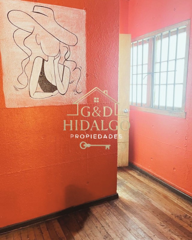 https://images.propercial.com/properties/Brokers%20Inmobiliarios/1f3adb8b-53c0-56a3-899d-c12dcdf0a5a4.jpeg