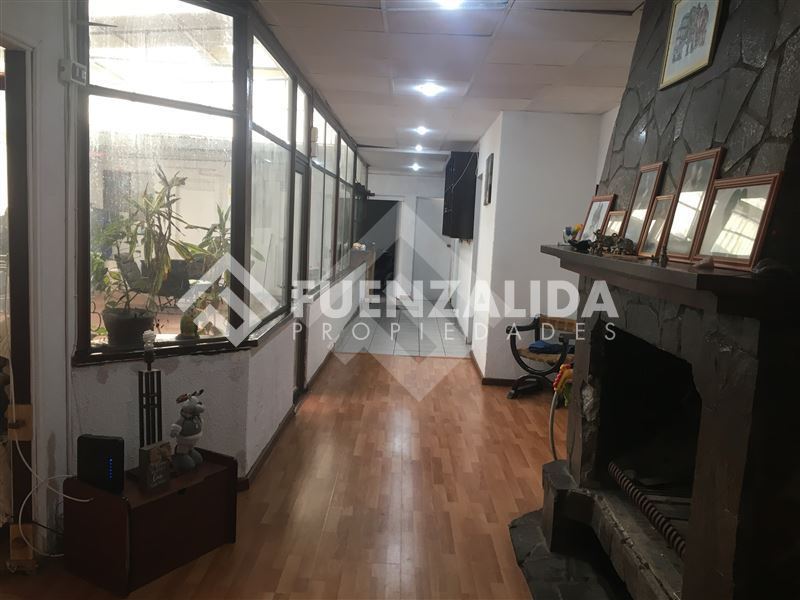 https://images.propercial.com/properties/FNZA/1f9c52c5-e2d1-5b64-af63-594f504f51a4.jpeg