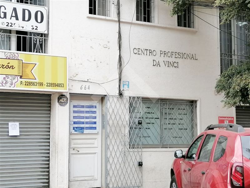 https://images.propercial.com/properties/FNZA/6bb84742-cf3f-5ffc-87e2-e990efd0f218.jpeg