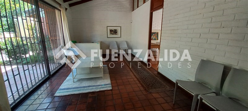 https://images.propercial.com/properties/FNZA/756ed67a-a30b-58b3-b1ee-d8b69916cd87.jpeg