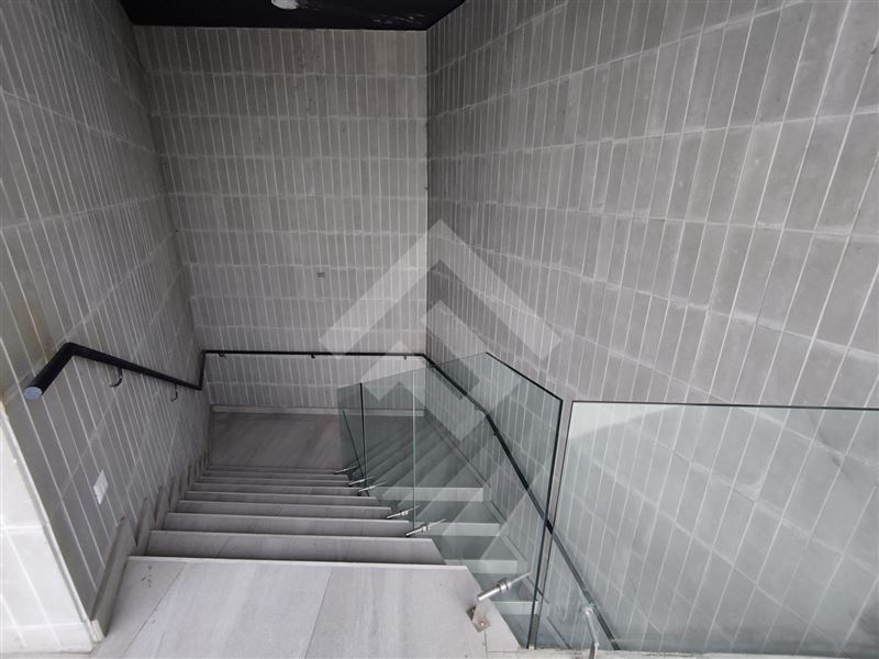 https://images.propercial.com/properties/FNZA/91800e4f-53f9-5f57-92d9-93c33af204d0.jpeg