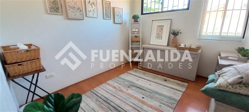 https://images.propercial.com/properties/FNZA/e85b923b-5095-5274-bf0f-765db089cecb.jpeg