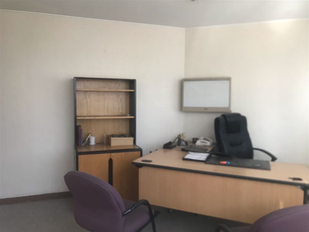https://images.propercial.com/properties/GRPR/10a72c1b-3dfc-5b81-b775-5516f8e0eb08.jpeg